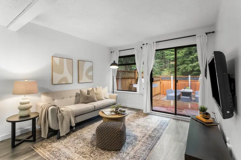 865 BLACKSTOCK ROAD - photo 1 of 25