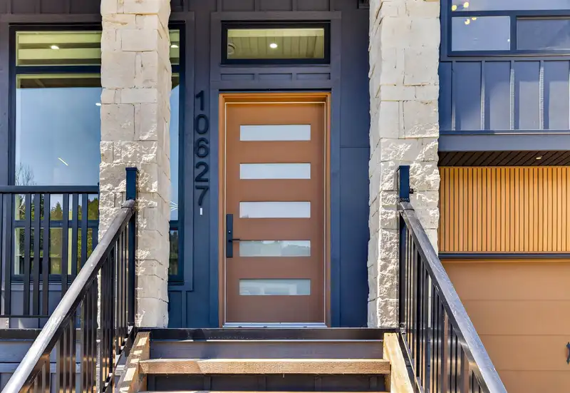 10627 124A STREET - photo 3 of 40