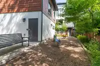 62 7177 194A STREET - thumbnail 38
