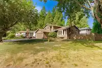 12985 61B AVENUE - thumbnail 4