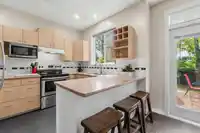 52 6465 184A STREET - thumbnail 10