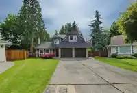 6049 133A STREET - thumbnail 1