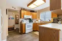 1 5760 174 STREET - thumbnail 11