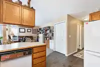 1 5760 174 STREET - thumbnail 12