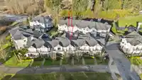 3 7198 179 STREET - thumbnail 4
