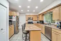 8662 141B STREET - thumbnail 11