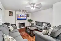 8662 141B STREET - thumbnail 8