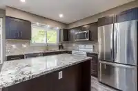9435 149A STREET - thumbnail 19