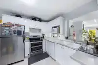 215 12125 75A AVENUE - thumbnail 2