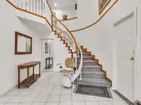11923 98A AVENUE - thumbnail 2