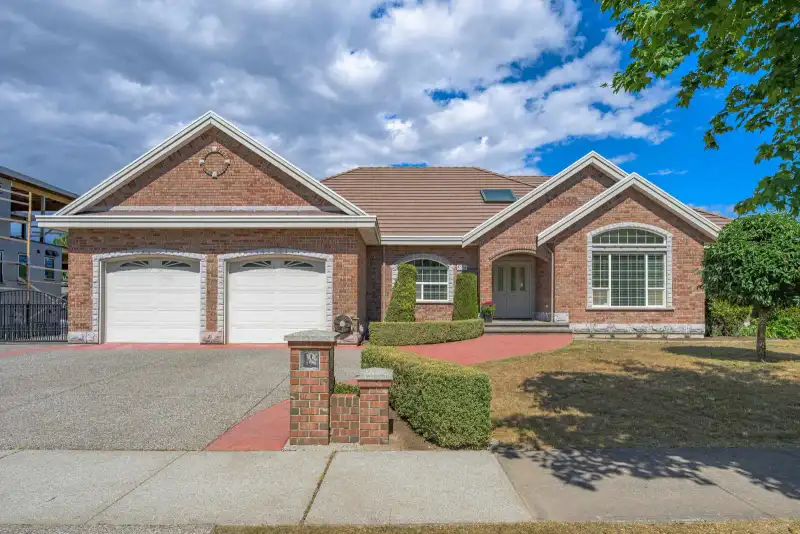8514 WILDWOOD PLACE - photo 1 of 25