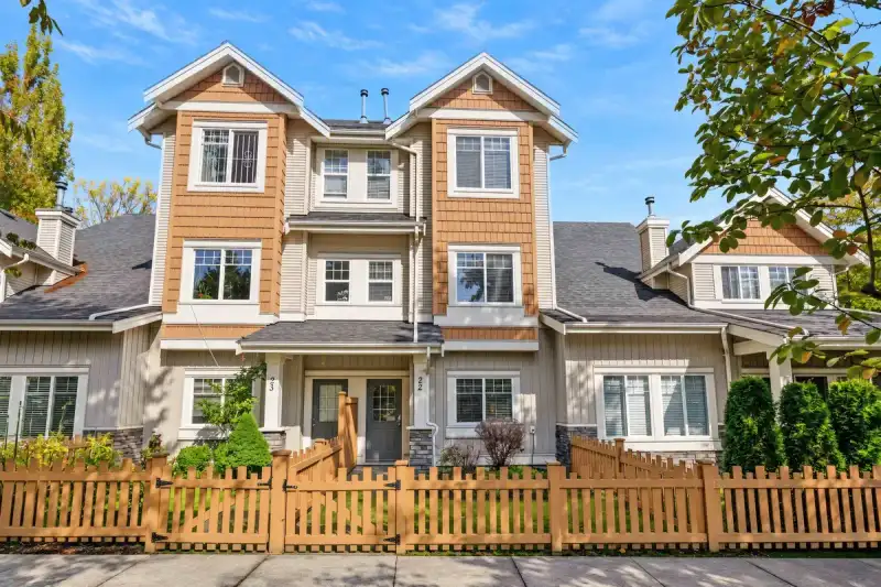 22 8717 159 STREET - photo 1 of 38