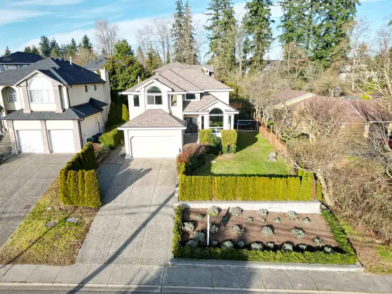 16657 78 AVENUE - photo 1 of 36