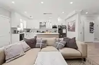 19436 72A AVENUE - thumbnail 3
