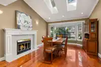 7882 163 STREET - thumbnail 3