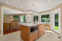 7882 163 STREET - thumbnail 21