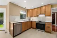 7882 163 STREET - thumbnail 24
