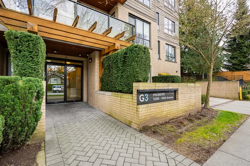 407 15388 105 AVENUE - photo 4 of 25