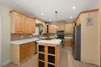 6763 147A STREET - thumbnail 14