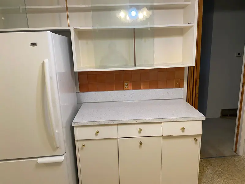 2130 CRAIGEN AVENUE - photo 3 of 10