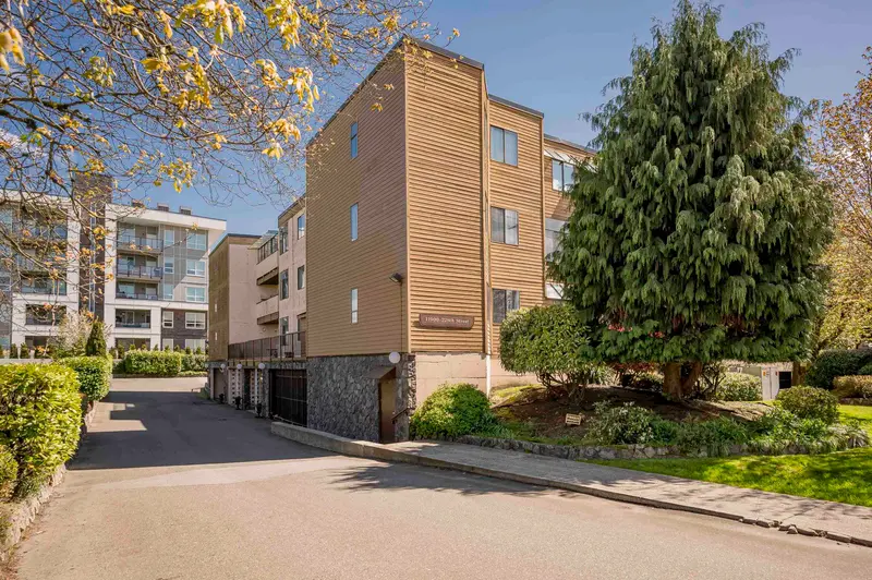 32 11900 228 STREET - photo 2 of 25