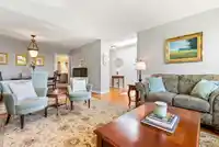 9109 160A STREET - thumbnail 4