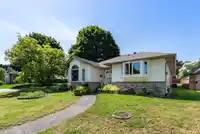 9109 160A STREET - thumbnail 37