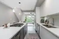 11 16488 64 AVENUE - thumbnail 3