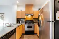 7 8737 161 STREET - thumbnail 5
