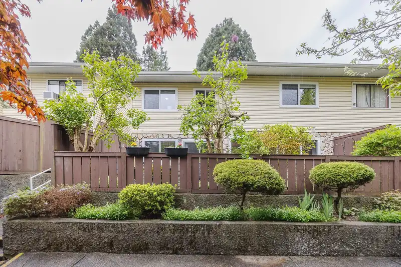 65 9370 122 STREET - photo 2 of 40