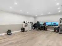 17 16995 64 AVENUE - thumbnail 34