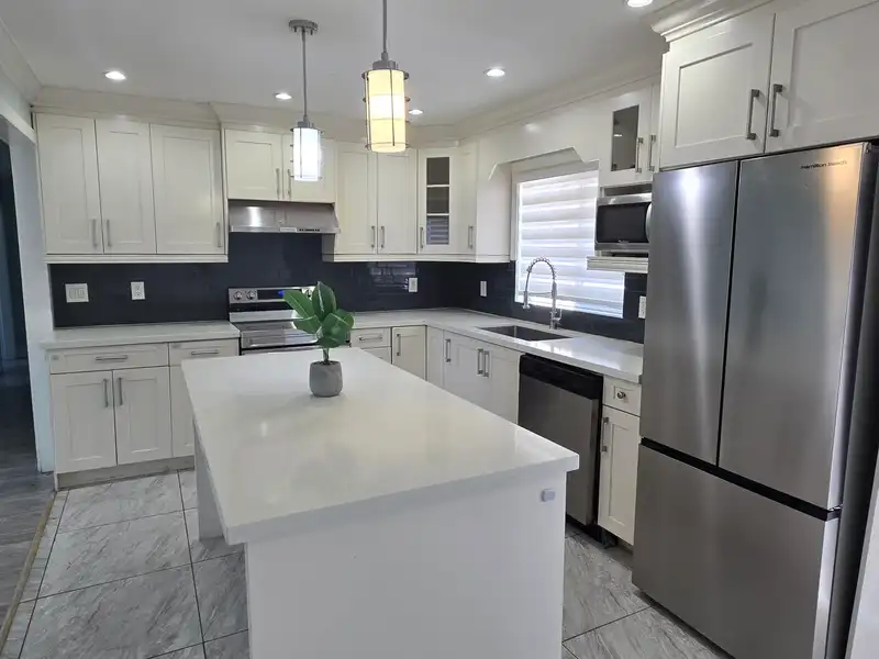 11352 GLEN AVON DRIVE - photo 4 of 12