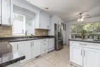 8237 167A STREET - thumbnail 9