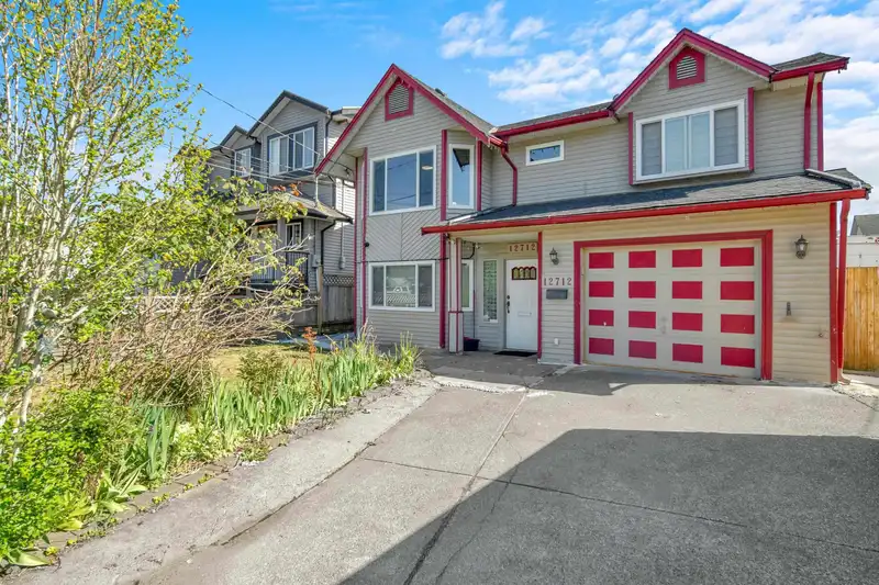 12712 113A AVENUE - photo 1 of 25