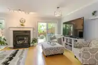 41 16016 82 AVENUE - thumbnail 3