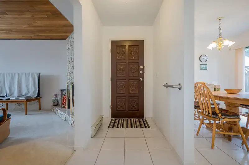 12989 73B AVENUE - photo 3 of 27