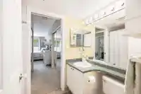 212 13733 74 AVENUE - thumbnail 11