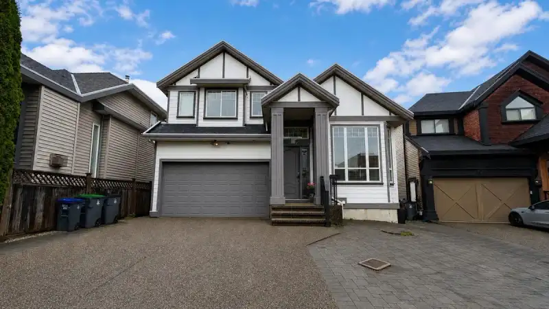 14771 58B AVENUE - photo 1 of 40
