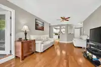 102 15885 84 AVENUE - thumbnail 9