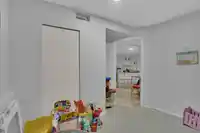 14305 68B AVENUE - thumbnail 12