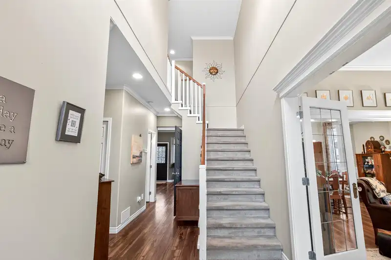 16728 62A AVENUE - photo 3 of 40