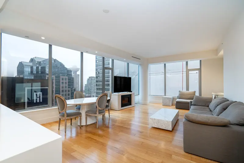 1803 667 HOWE STREET - photo 2 of 21