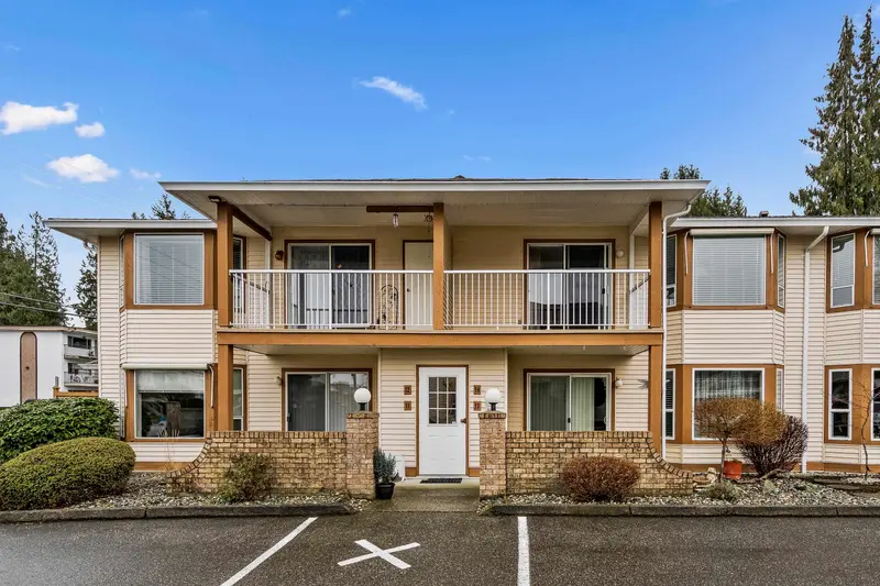 14 2456 WARE STREET - photo 1 of 17