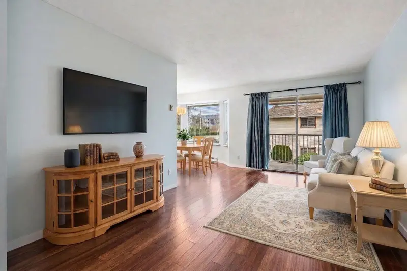 14 2456 WARE STREET - photo 4 of 17