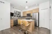 802 18505 LAURENSEN PLACE - thumbnail 13