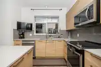802 18505 LAURENSEN PLACE - thumbnail 14