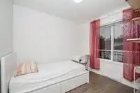 802 18505 LAURENSEN PLACE - thumbnail 24