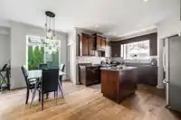 6143 150B STREET - thumbnail 8