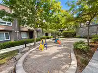 81 5888 144 STREET - thumbnail 31