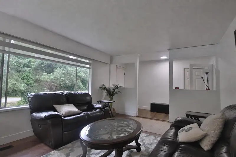 9358 184 STREET - photo 3 of 25